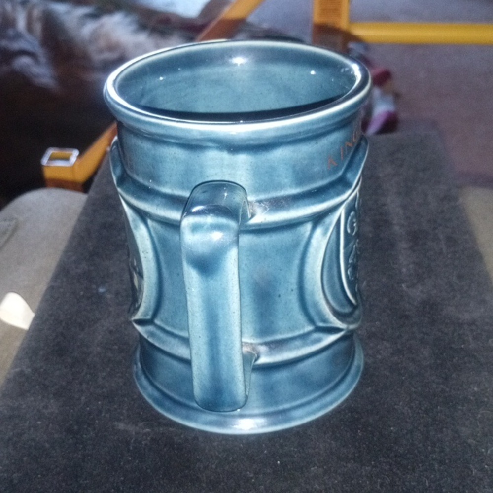 Cambridge Blue Ceramic Mug (Holkham England) - Picture 3 of 9